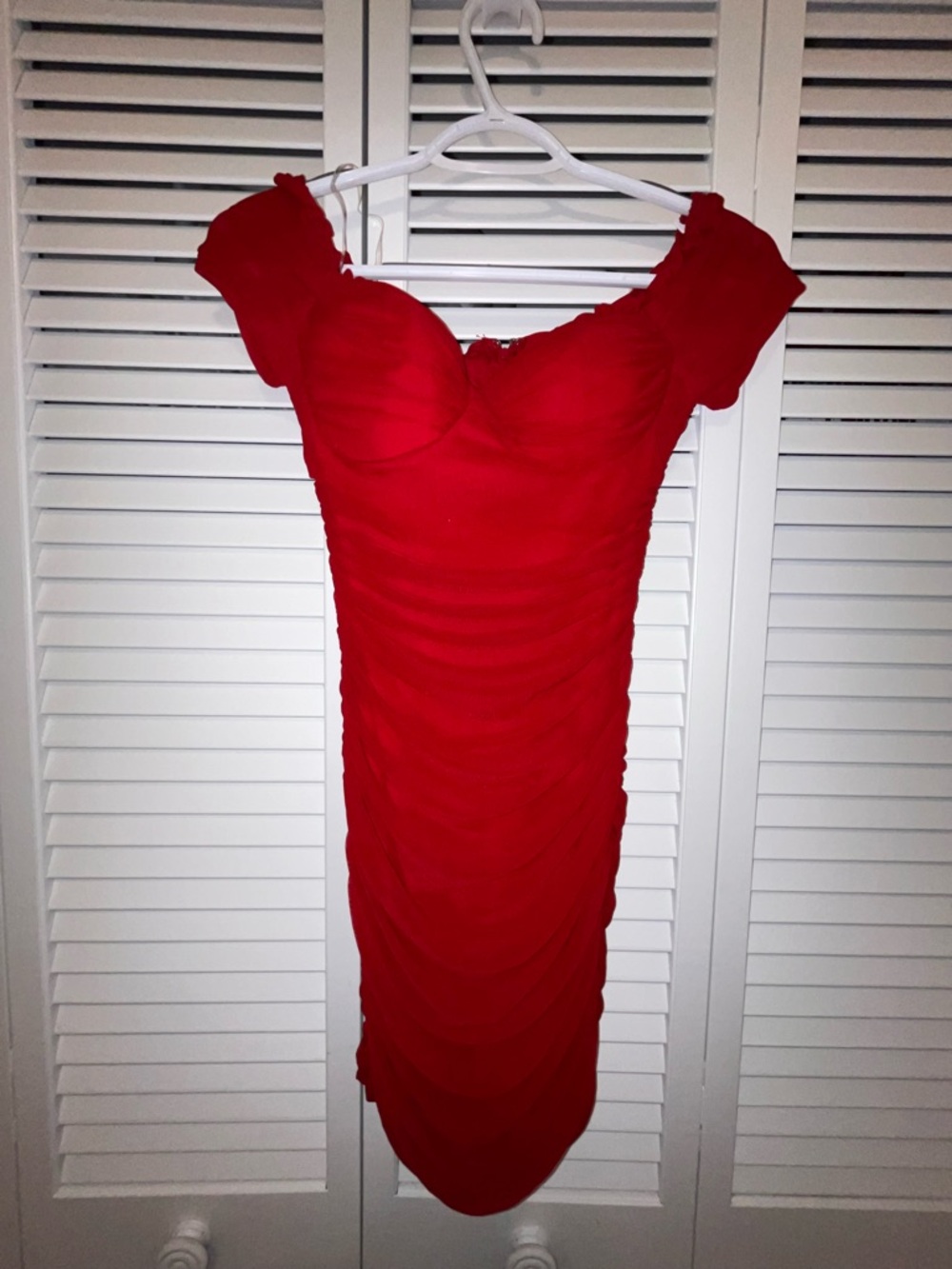 Windsor Red Ruched Off-Shoulder Women's Dress Small